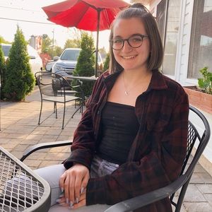 Meet your Posher, Carolyn